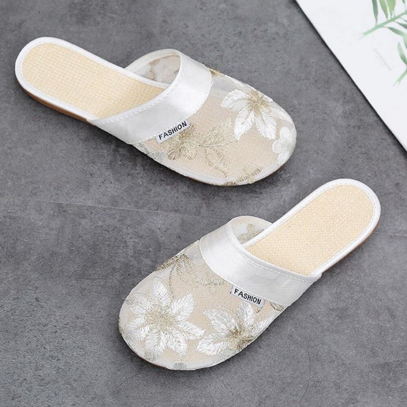 Kvinder Blomsterblomstermønster Udhulet Comfy Closed Toe Casual Flad Slipper