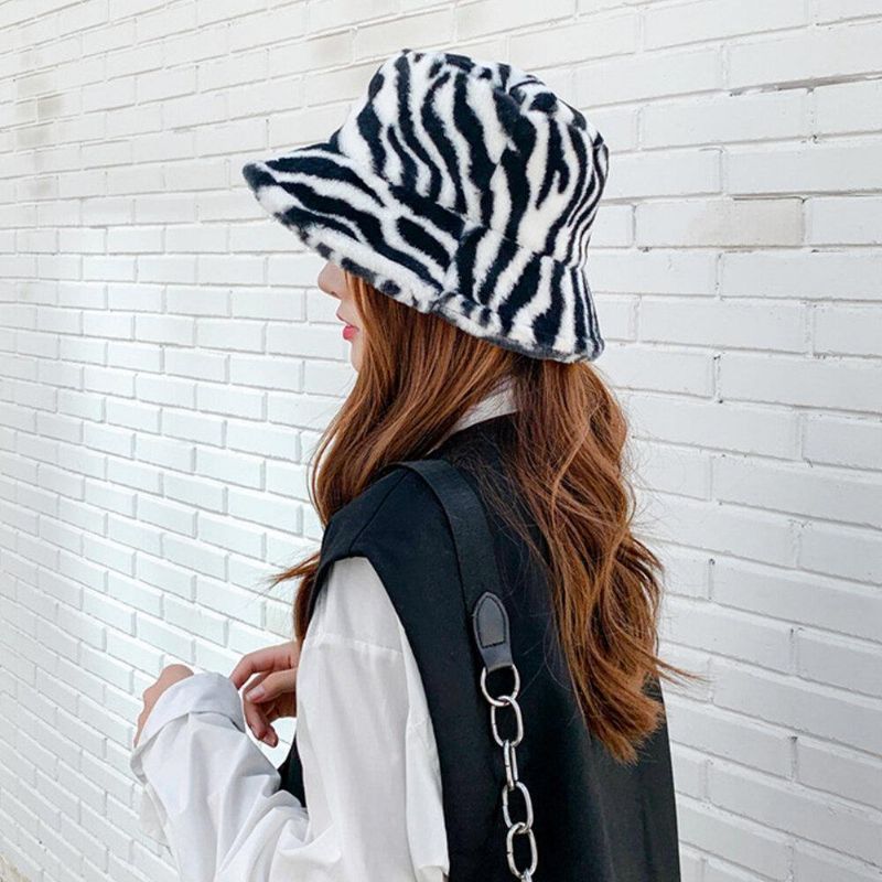 Unisex Filt Zebra Mønster Plus Tykkere Og Fløjl Varm Vindtæt Blød All-Match Bucket Hat