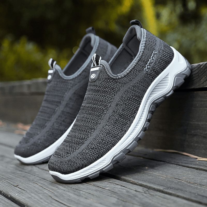 Mænd Sport Strikket Stof Åndbar Gåsko Bløde Slip-On Casual Sneakers