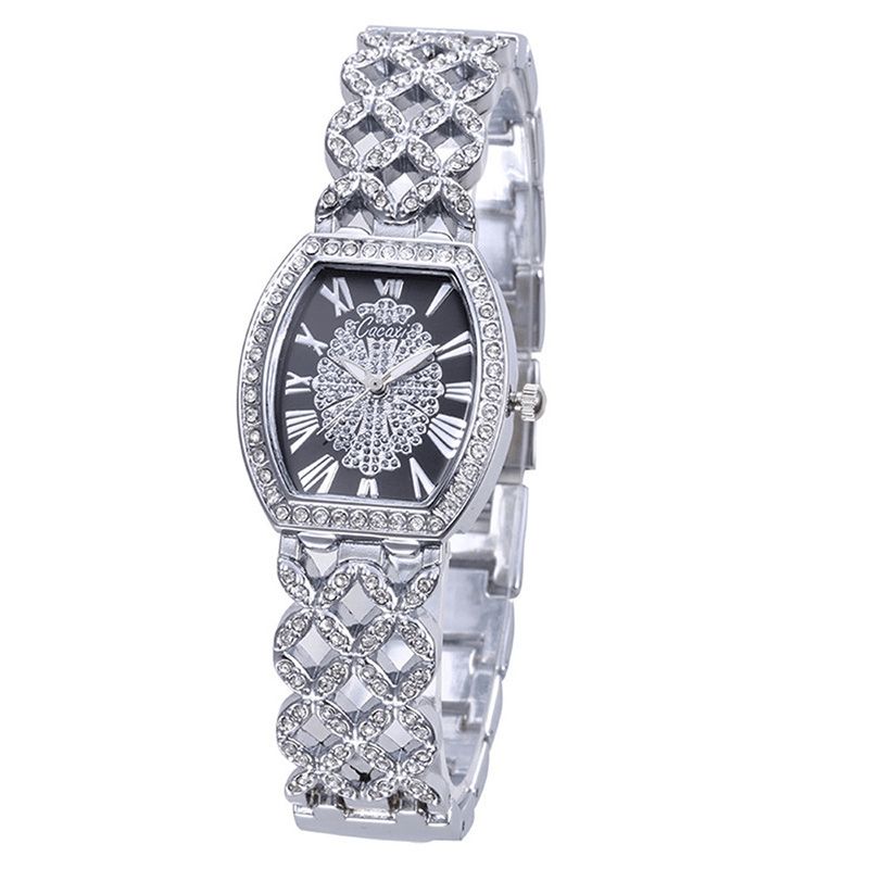 Cacaxi A131 Mode Light Luxury Hollow Diamond Kvartsur