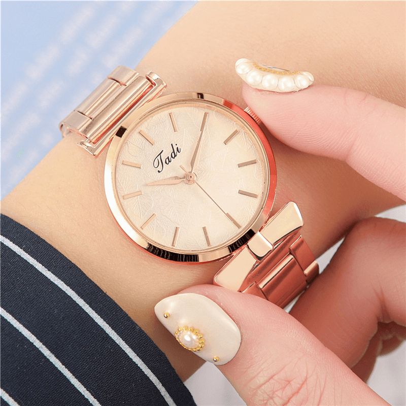 Deffrun Elegant Design No Number Dial Casual Dame Armbåndsur Rose Gold Urkasse Fuld Legering Quartz ur