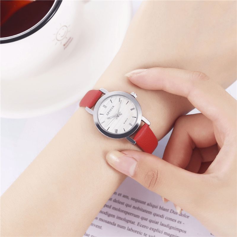 Geneve Simple Style Metal Case Læderrem Farve Kvinder Quartz ur