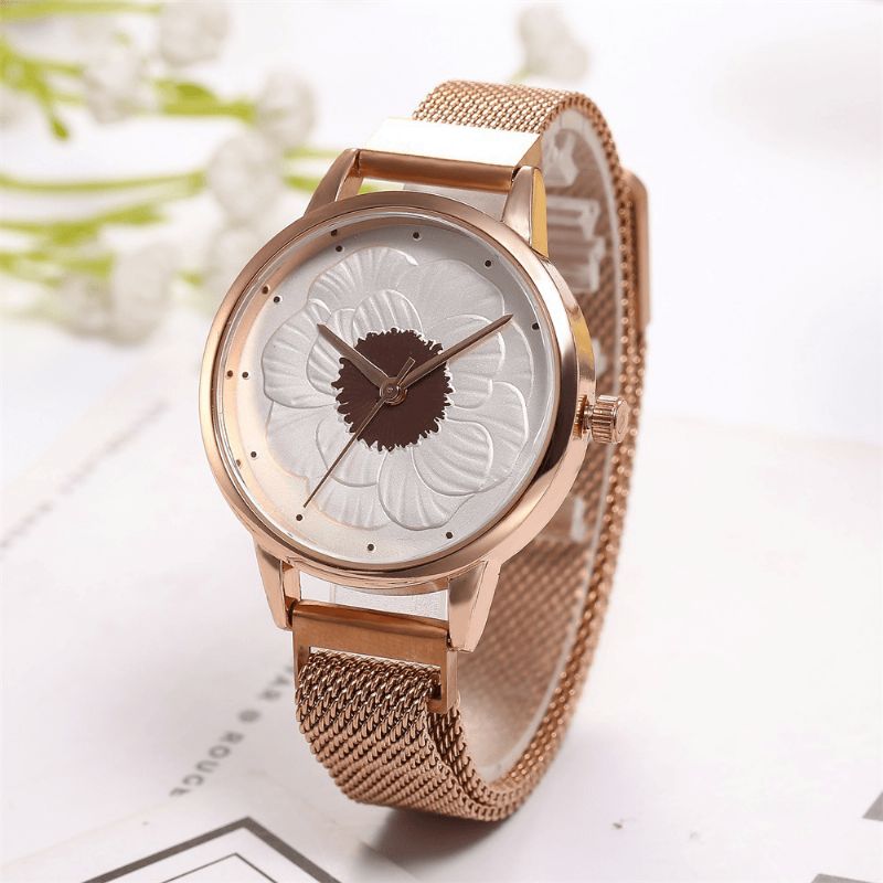 Kh019 Mode Elegant 3D Blomstermønster Magnetisk Spænde Milanese Mesh Stålrem Dame Armbåndsure Quartz ur