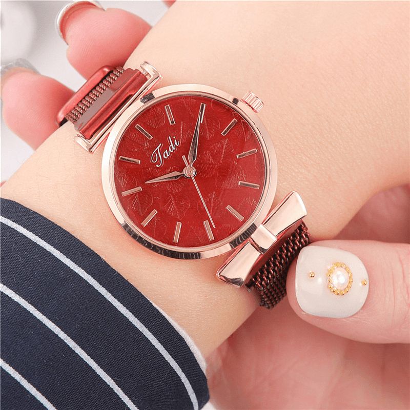 Mode Casual Elegant Design Kvinder Ure Legering Mesh Band Dial Wrist Case Quartz ur