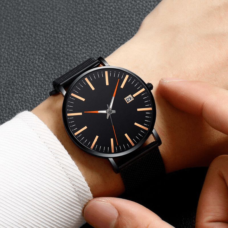 Mode Casual Mænd Business Watch Dekoreret Legering Strap Pointer Calendar Quartz ur