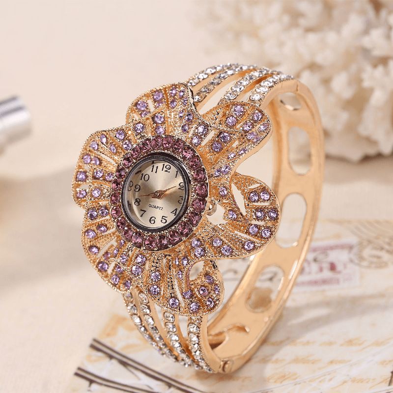 Mode Crystal Flower Shape Dial Hollow Metal Strap Kvinder Quartz ur