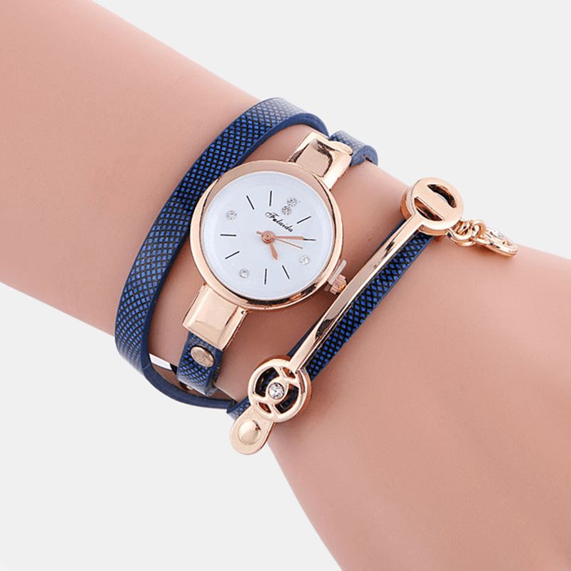 Retro Pu-Rem Rhinestone Multi-Layer Watch Metal Pendant Justerbar Classic Lady Quartz ur