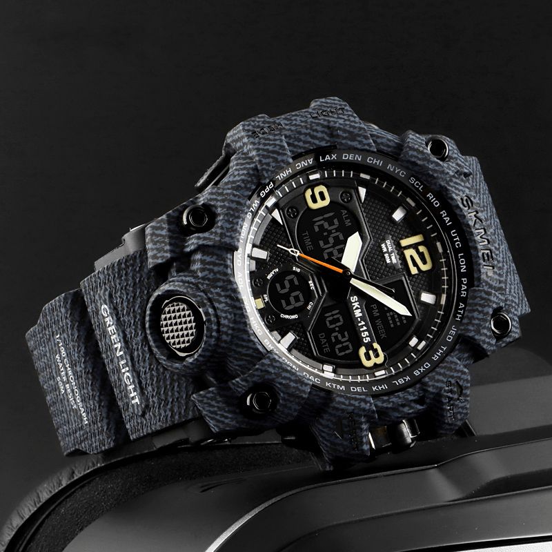 Skmei 1155B Militær Camouflage Vandtæt Multi-Function Udendørs Dual Digital Watch