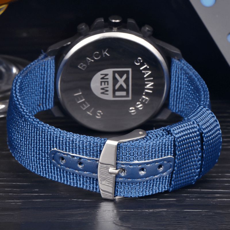 Xinew 2229D Military Casual Mænd Nylon Canvas Band Data Display Vandtæt Stor Urskive Sport Quartz ur